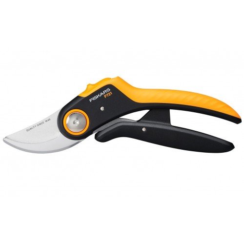 Dvojčepeľové záhradné nožnice FISKARS Plus P521