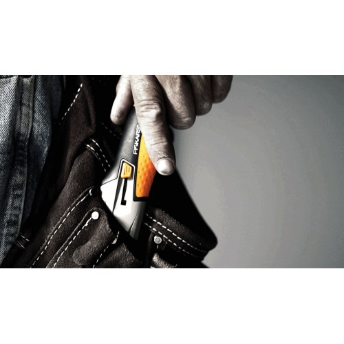 Náhradné brity pre univerzálny nôž FISKARS CarbonMax, 10 ks