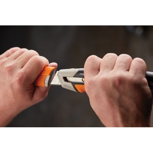 Odlamovací nôž FISKARS CarbonMax 25 mm