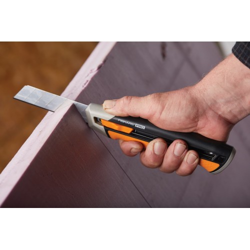 Odlamovací nôž FISKARS CarbonMax 25 mm