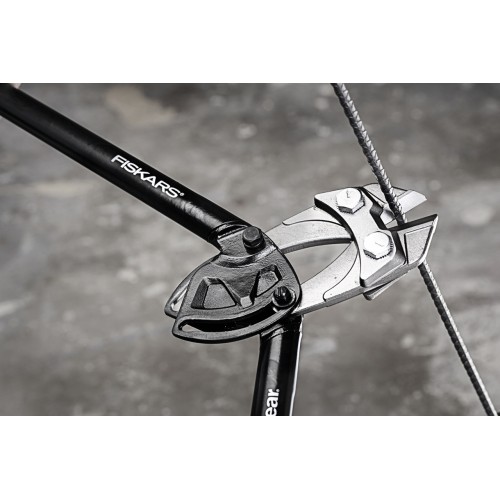 Pákové prevodové štiepacie kliešte FISKARS PowerGear, 91 cm
