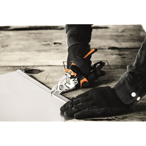 Prevodové nožnice na plech FISKARS PowerGear, krátka čepeľ