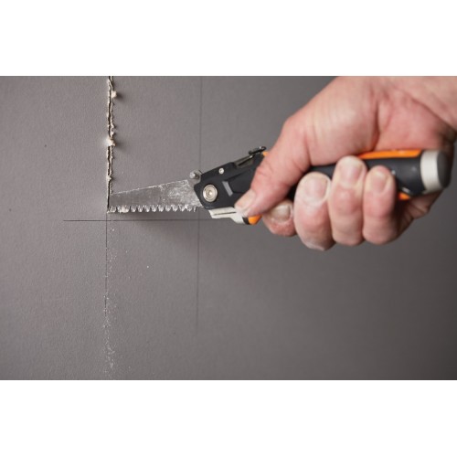 Univerzálny nôž FISKARS CarbonMax pre sádrokartonárov