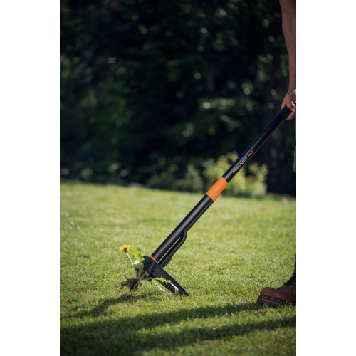 Vytrhávač buriny FISKARS Xact