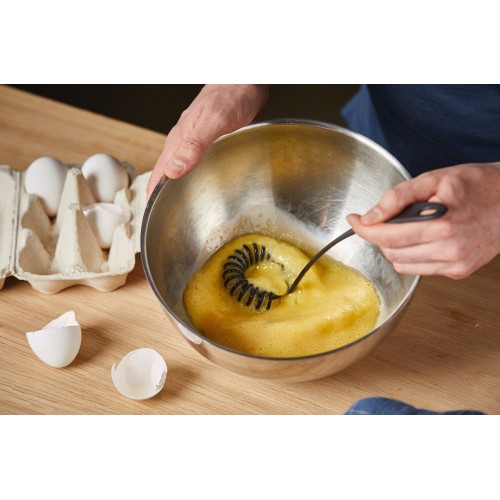 Metla na šľahanie FISKARS Essential