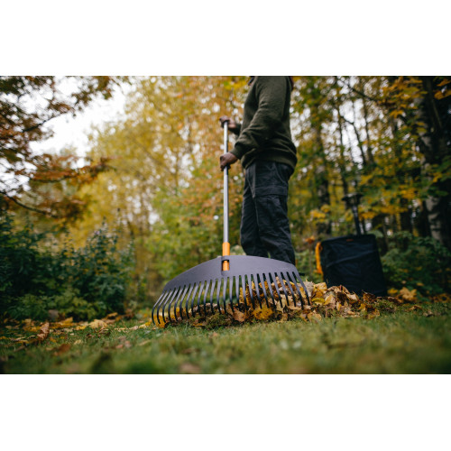 Hrable na lístie FISKARS Ergonomic