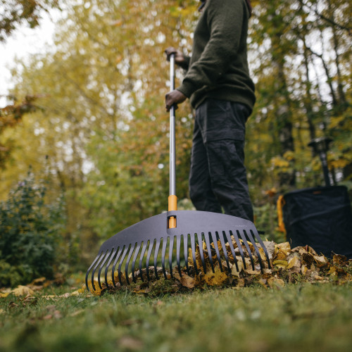 Hrable na lístie FISKARS Ergonomic