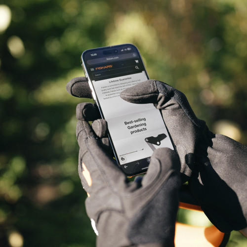 Pracovné rukavice pre starostlivosť o kríky FISKARS, veľ.10