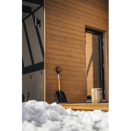 Lopata na sneh do auta FISKARS X-Series