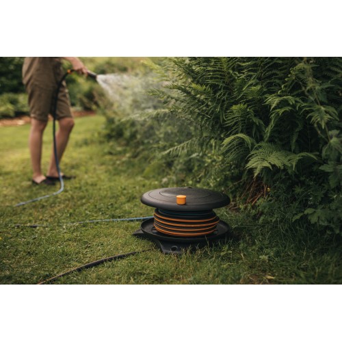 Bubon s hadicou Solid FISKARS M, 13 mm (1/2"),  dosah 21,5 m