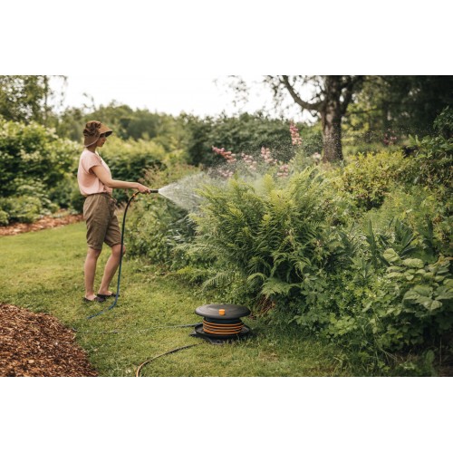 Bubon s hadicou Solid FISKARS M, 13 mm (1/2"),  dosah 21,5 m