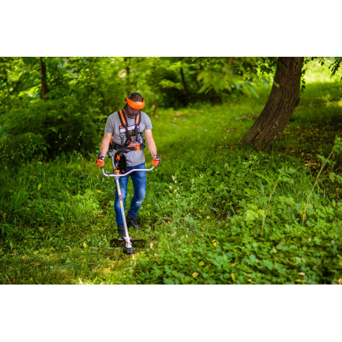 Benzínový krovinorez VILLAGER BCM 43 XCE