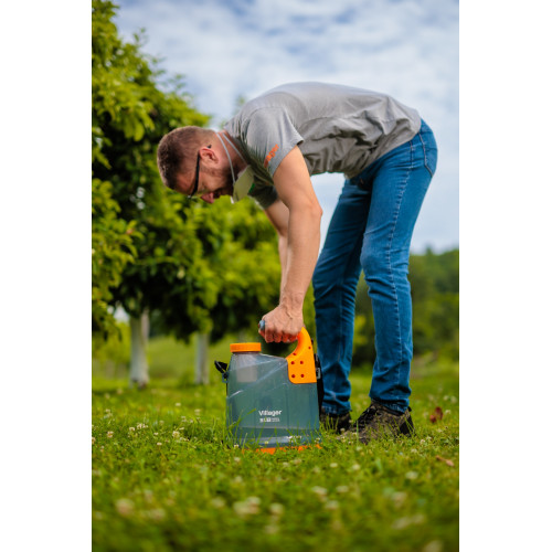 Akumulátorový postrekovač VILLAGER BS 7