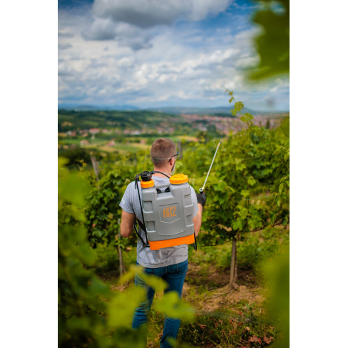 Postrekovač VILLAGER Hortus 12