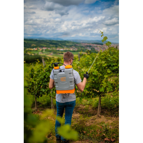 Postrekovač VILLAGER Hortus 12