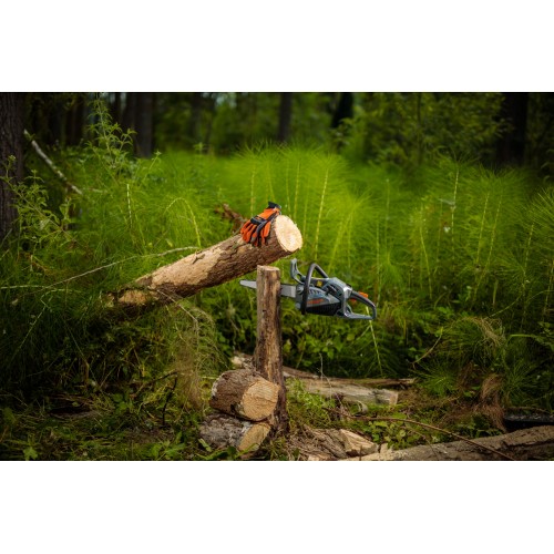 Benzínová motorová píla VILLAGER VGS 3011 PE