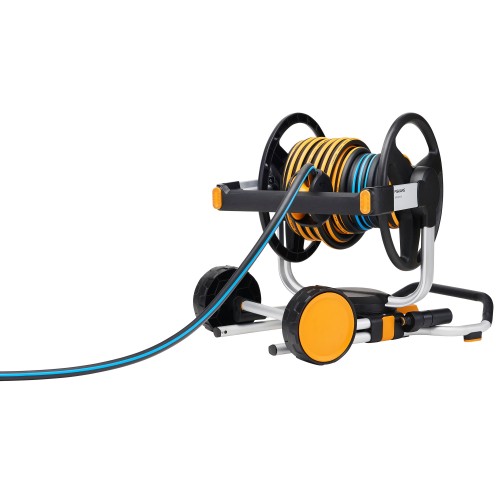 Manuálny bubon s kolieskami a hadicou FISKARS XL (všetko v jednom)