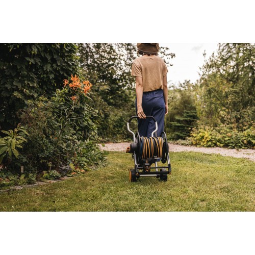 Manuálny bubon s kolieskami a hadicou FISKARS XL (všetko v jednom)