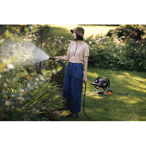 Manuálny bubon s kolieskami a hadicou FISKARS XL (všetko v jednom)