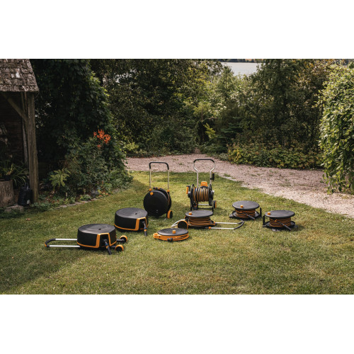 Vozík s bubnom a hadicou FISKARS L, 13 mm (1/2"), dosah 31,5 m