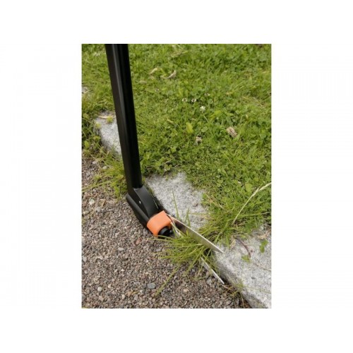 Dlhé nožnice na trávu FISKARS Servo-System GS46