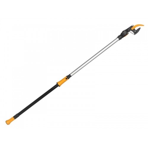 Univerzálne záhradné nožnice FISKARS PowerGear X UPX82